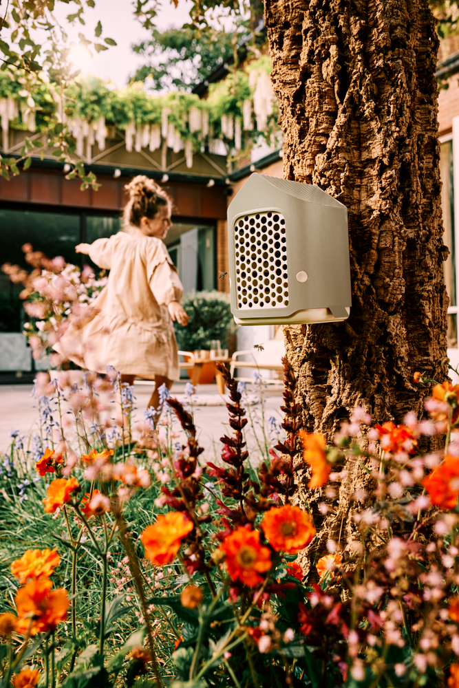 Cosy Insect Hotel 18
